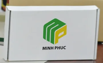 Mẫu MP-042: Hộp carton nắp gài nền trắng in logo 2 màu — in 1–2 màu, Minh Phúc sản xuất
