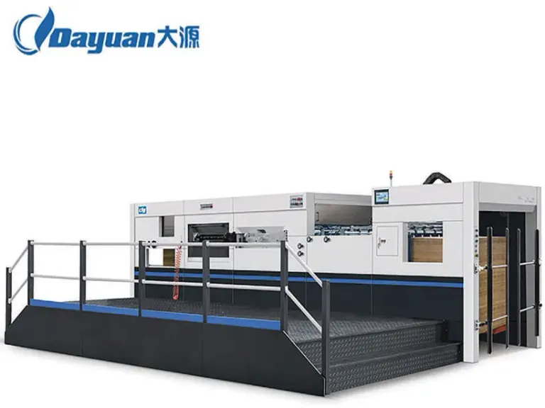 Máy bế tự động sản xuất thùng carton hiệu quả, tối ưu chi phí tại Minh Phúc